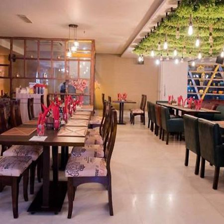One Earth Avaas Hotel Amritsar Buitenkant foto