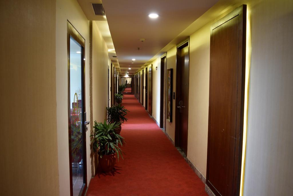 One Earth Avaas Hotel Amritsar Buitenkant foto