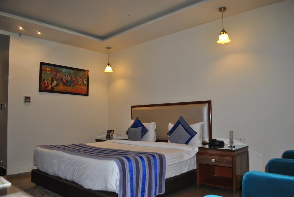One Earth Avaas Hotel Amritsar Buitenkant foto