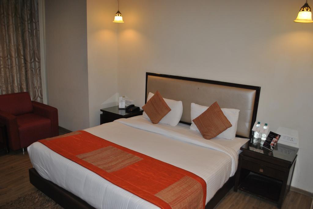 One Earth Avaas Hotel Amritsar Buitenkant foto