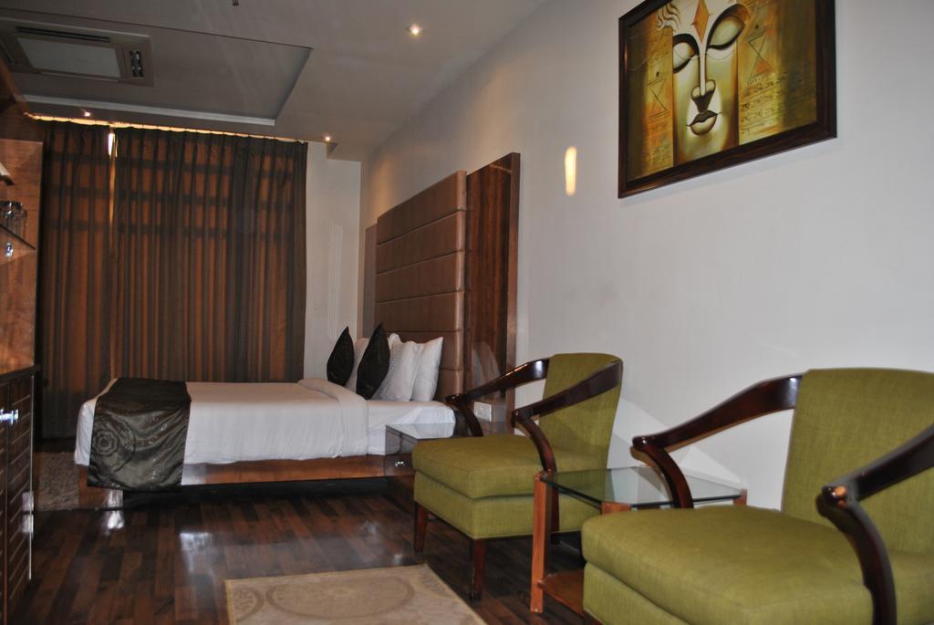 One Earth Avaas Hotel Amritsar Buitenkant foto