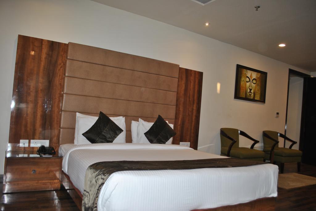 One Earth Avaas Hotel Amritsar Buitenkant foto