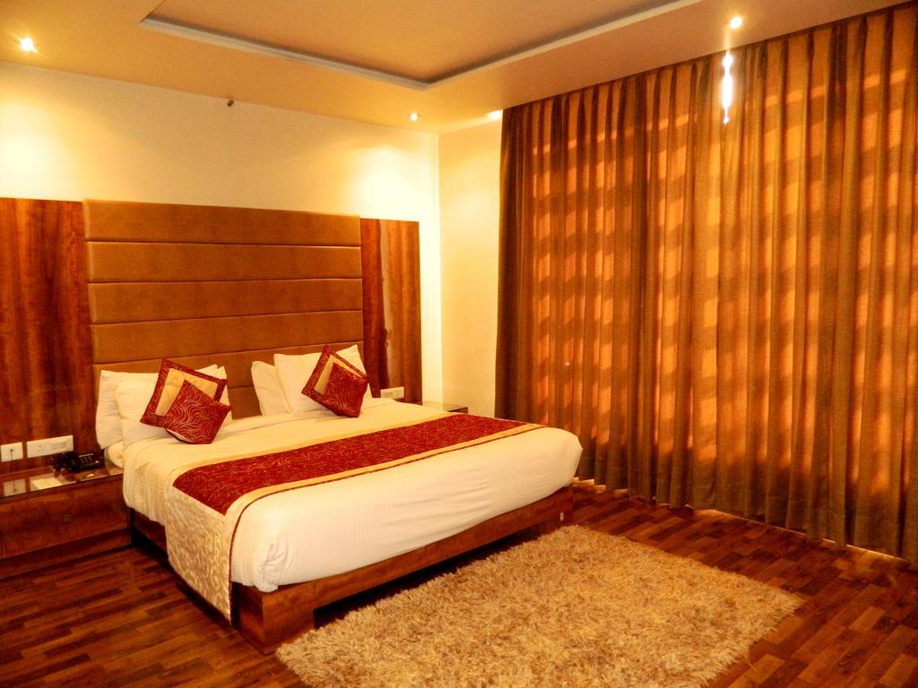 One Earth Avaas Hotel Amritsar Buitenkant foto