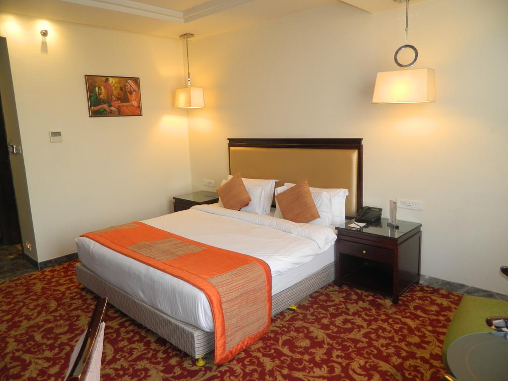 One Earth Avaas Hotel Amritsar Buitenkant foto